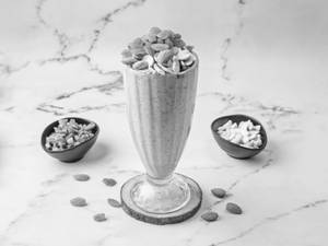 Special Dry Fruit Milkshake