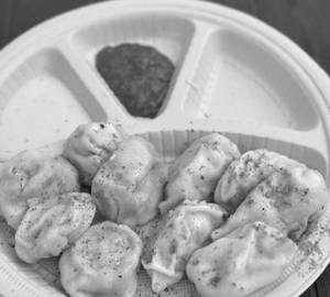 Soft Steamed Momos (18) Pieces