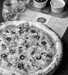 The Olive Bird Pizza