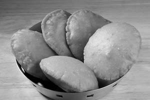 Malvani Wade (5 Pcs)