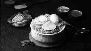 Egg Biryani Combo [Suitable for 1 person]