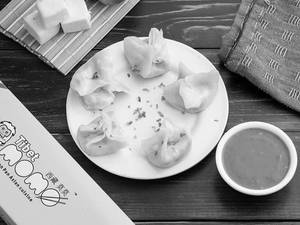 Signature Paneer Steamed Momos