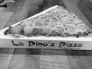 Makhani Do Pyaza Personal Giant Slice (22.5 Cm)