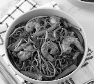 Chilli oyster noodles [prawns]