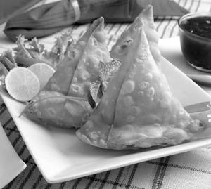 Samosa plate [2 pieces]