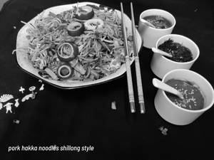 PORK HAKKA NOODLES (SHILLONG STYLE)