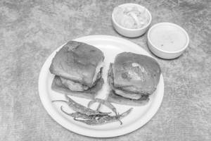 Veg Classic Masala Vada Pav