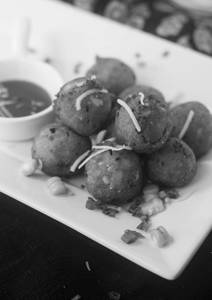 Chilli Garlic Potato Pops
