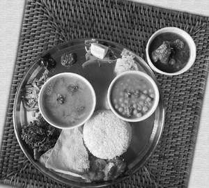 Local Chicken Thali