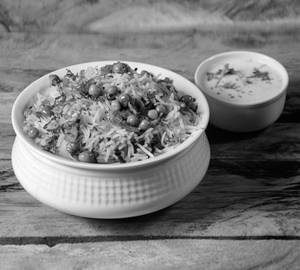 Special Hydrabadi Biryani With Raita