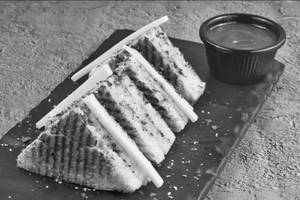 Veg Cheese Sandwich [3 Layers]