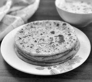 Gobi pyaaz parantha