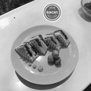 Beef Club Sandwich