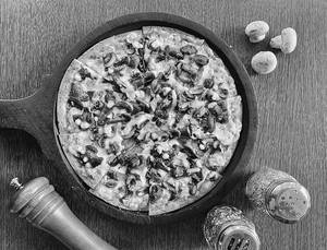 Pizza Al Funghi