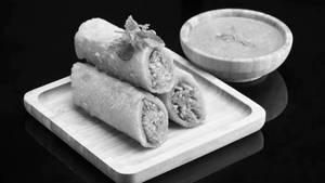Paneer Spring Roll [4 Pieces]