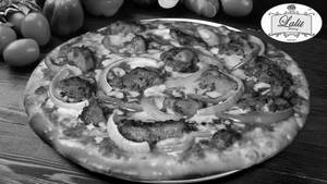 Chicken Tandoori Temptation Pizza