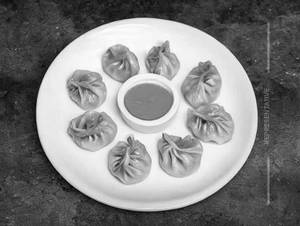 Pork momo steamed