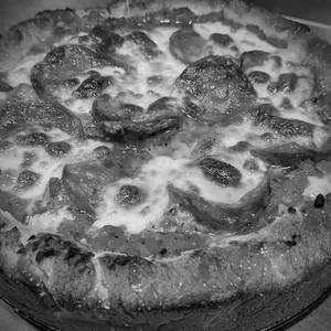 Heavily Loaded Pulled Oink And Pepperoni Deep Dish Pizza