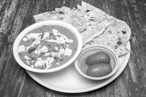 Punjabi Shahi Paneer Exclusive Combo