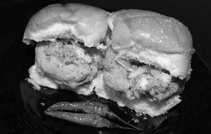 Cheese Schezwan Grilled Vada Pav