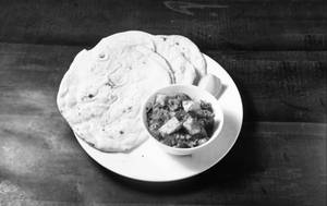 Aloo Paneer With 4pc Tandoori Roti