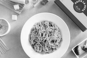 Spaghetti In Pink Sauce