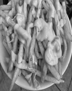 Piri Piri Cheesy Fries