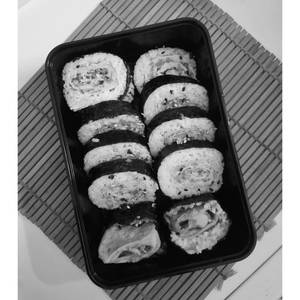 Korean Egg Roll Kimbap