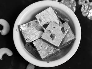 Khoya Chocolate Barfi