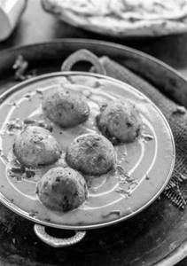 Malai Kofta (red Gravy Med Sweet)