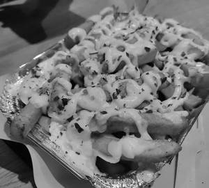 French fry with cheese