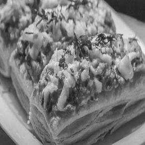 Khari with Cheese Topping