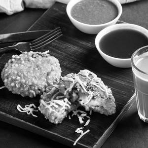Cheese-burst Sabudana Vada