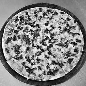 Spinach, Corn & Cream Cheese Pizza