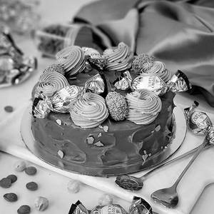 Pure Belgian Ferrero Moments Cake
