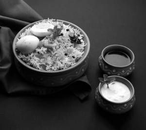 Egg Biryani With Raita