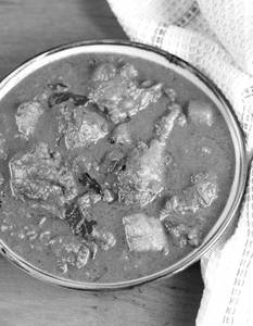 Naddan Chicken Curry 