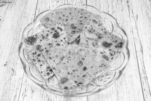 Aloo Paratha With Curd (1 Pc)
