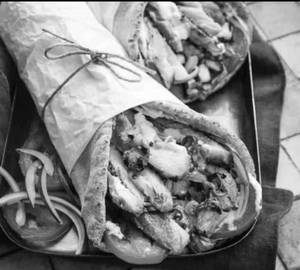 Makhani Chicken Shawarma