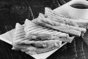 Veg Cheese Grilled Sandwich