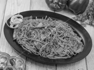Chicken Schezwan Hakka Noodles