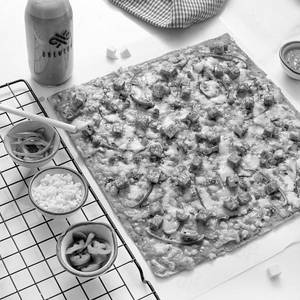 Peppy Paneer Pizza