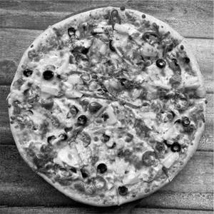 Classic Hawaiian Pizza