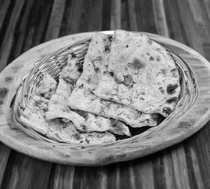 Cheez garlic butter naan