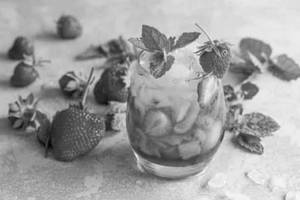 Strawberry Chunk Lemonade (signature)