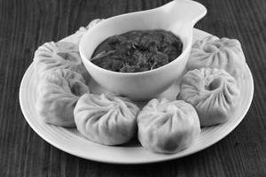 Veg Steam Momo (8 Pcs) 