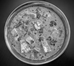 Matar Paneer   