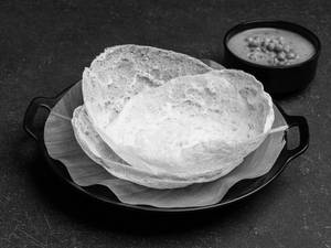 Appam Kadala Curry Combo