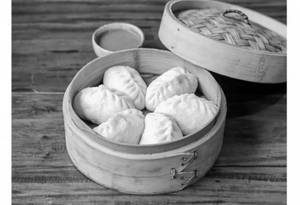 Veg Tibetan Momo [6 Pieces]