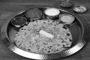 Wheat Paneer Tikka Kulcha